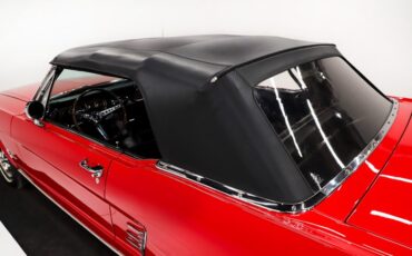 Ford-Mustang-1966-Candy-Apple-Red-Black-Pony-41