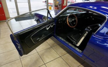 Ford-Mustang-1966-Classic-Car-18