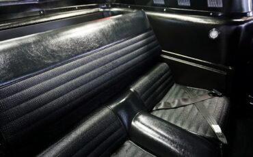 Ford-Mustang-1966-Classic-Car-24