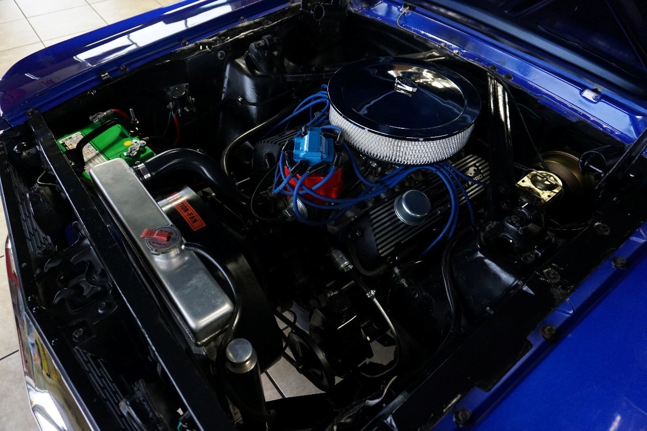 Ford-Mustang-1966-Classic-Car-33