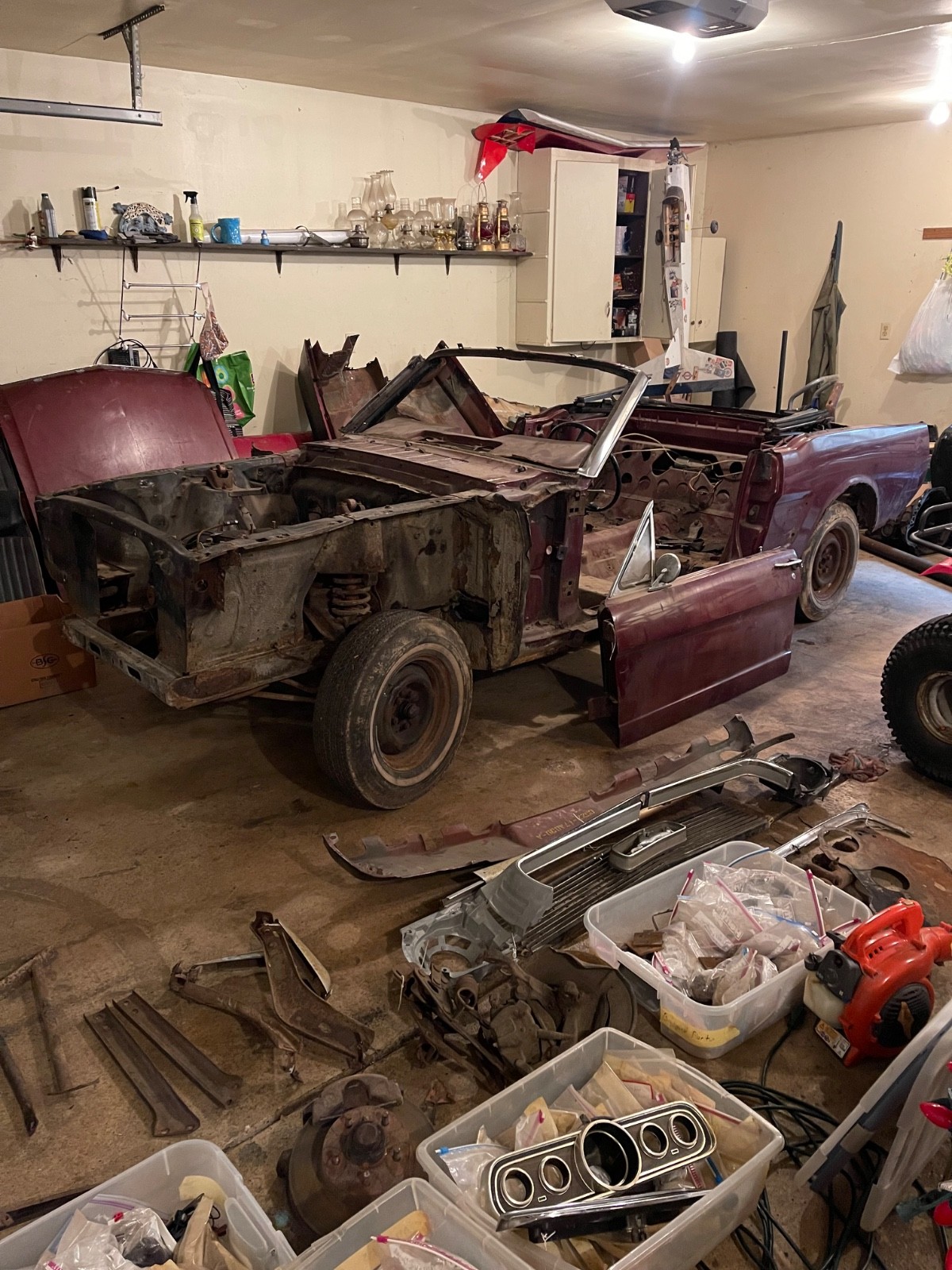 Ford-Mustang-1966-Convertible-4