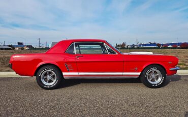 Ford-Mustang-1966-Coupe-1