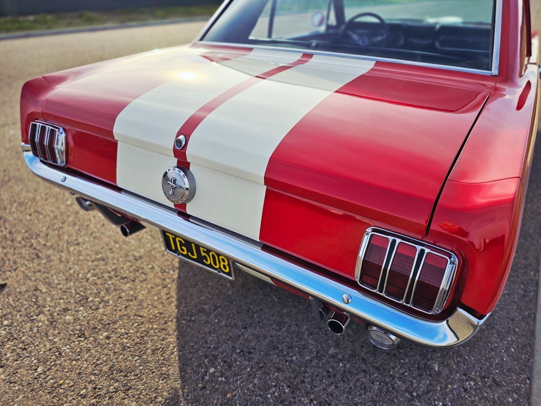 Ford-Mustang-1966-Coupe-11