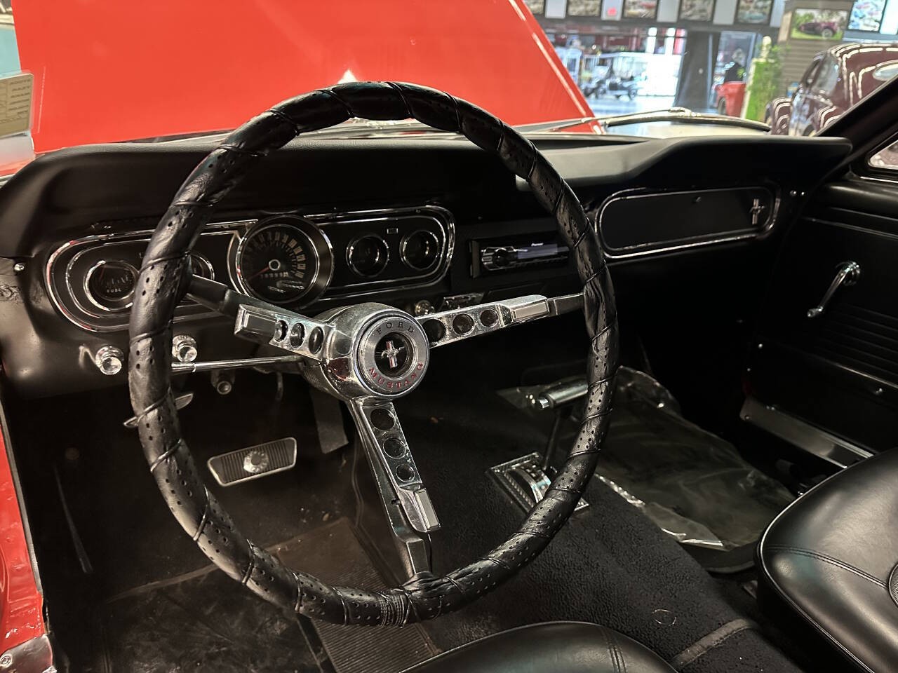 Ford-Mustang-1966-Coupe-11