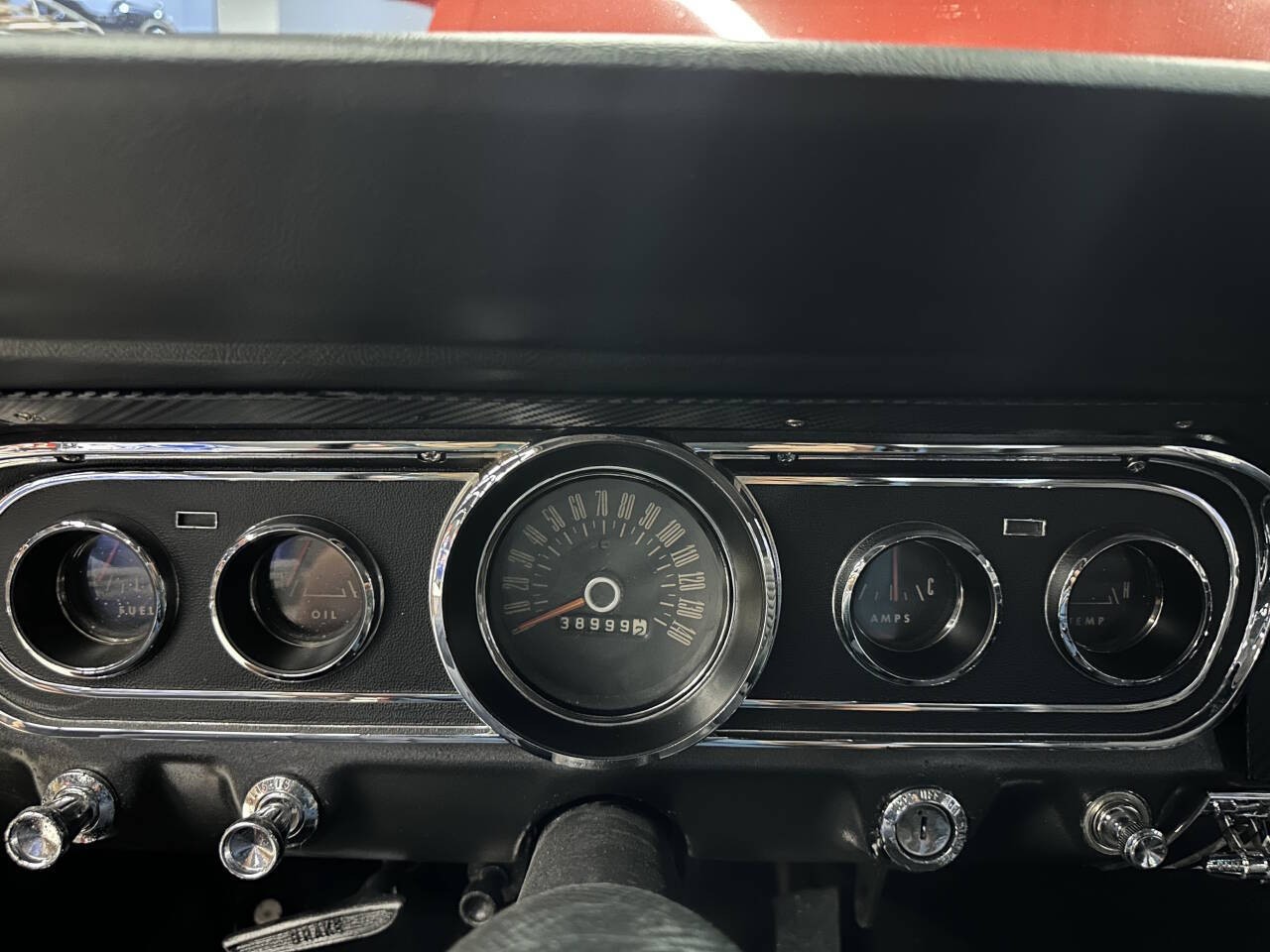 Ford-Mustang-1966-Coupe-13