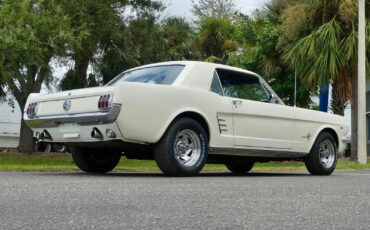 Ford-Mustang-1966-Coupe-20