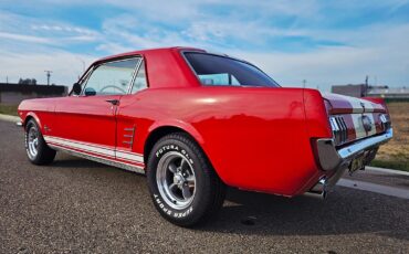 Ford-Mustang-1966-Coupe-3