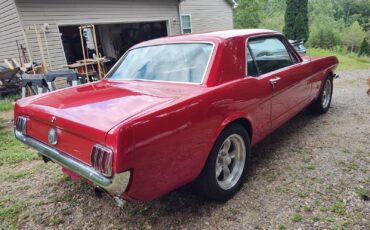 Ford-Mustang-1966-Coupe-3