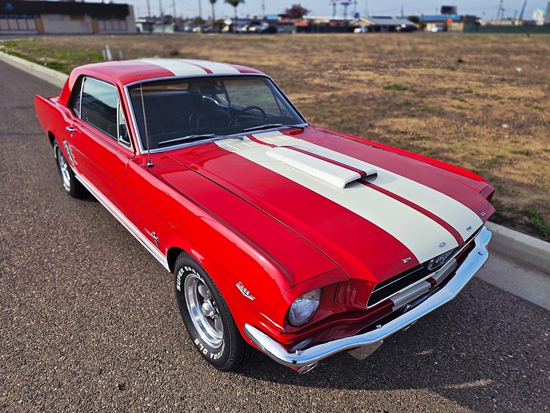 Ford-Mustang-1966-Coupe-4