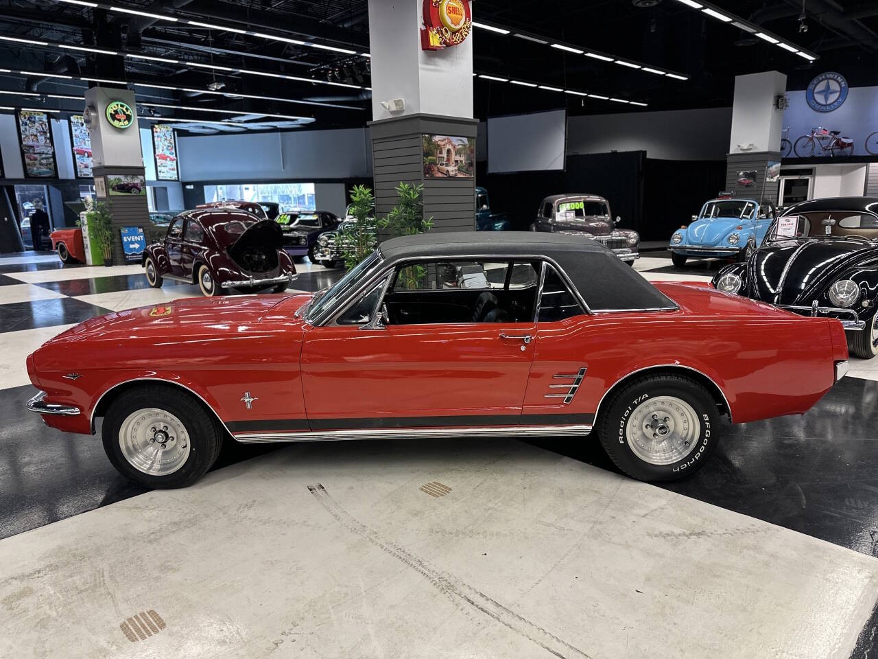 Ford-Mustang-1966-Coupe-8