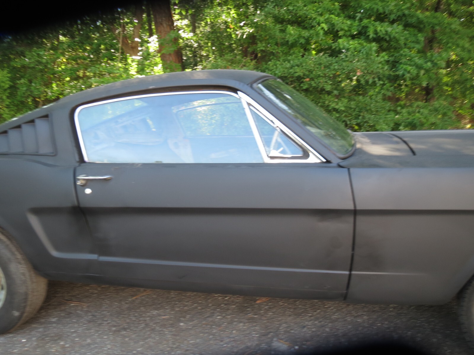 Ford-Mustang-1966-Fastback-2-2-1