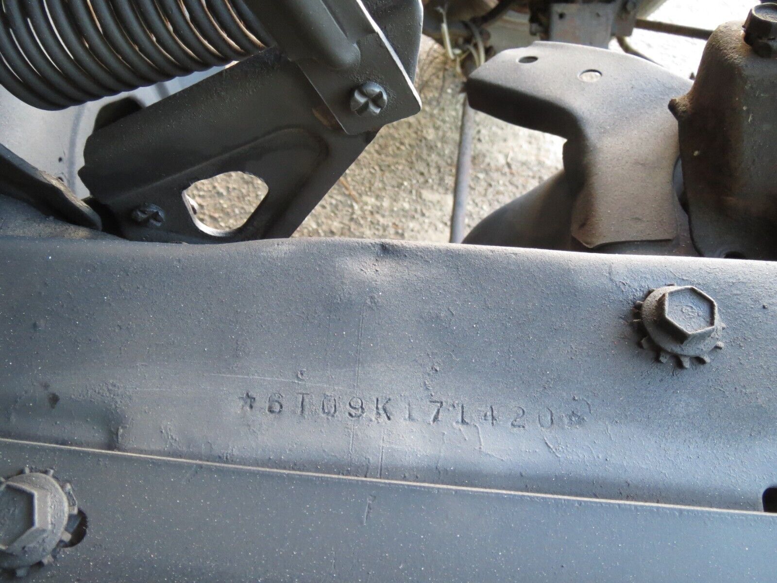 Ford-Mustang-1966-Fastback-2-2-10