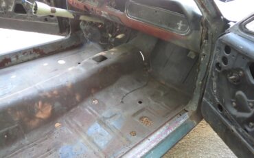 Ford-Mustang-1966-Fastback-2-2-20