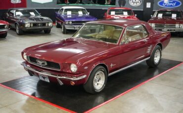 Ford-Mustang-1966-Maroon-Tan-21