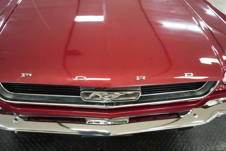 Ford-Mustang-1966-Maroon-Tan-48