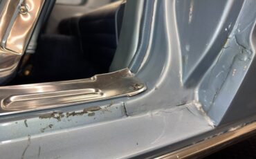 Ford-Mustang-1966-Silver-Blue-Blue-14