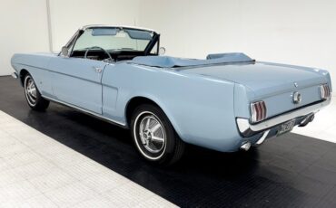 Ford-Mustang-1966-Silver-Blue-Blue-3