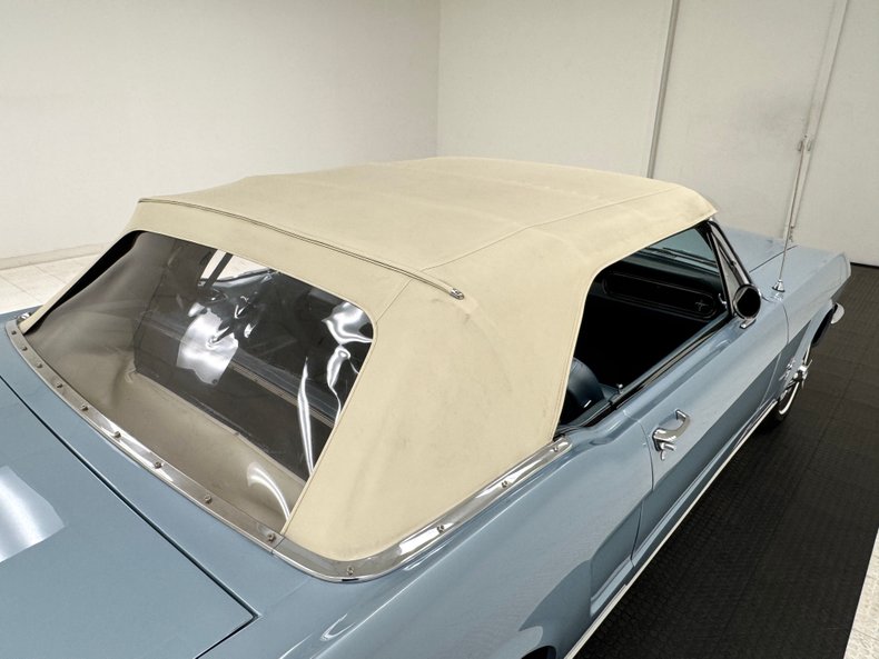 Ford-Mustang-1966-Silver-Blue-Blue-33