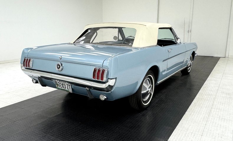 Ford-Mustang-1966-Silver-Blue-Blue-5