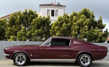 Ford-Mustang-1967-Burgundy-Metallic-Factory-Color-Black-All-Original-Xlnt-1