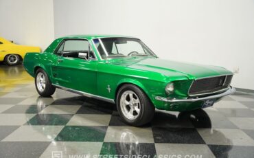 Ford-Mustang-1967-Candy-Apple-Green-Black-15