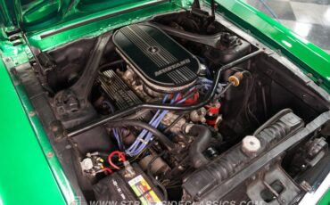 Ford-Mustang-1967-Candy-Apple-Green-Black-20