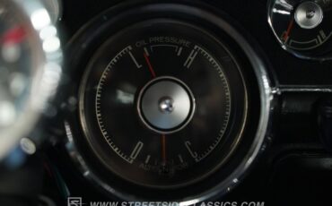 Ford-Mustang-1967-Candy-Apple-Green-Black-42