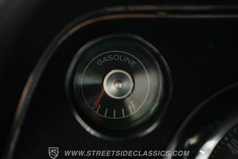 Ford-Mustang-1967-Candy-Apple-Green-Black-43