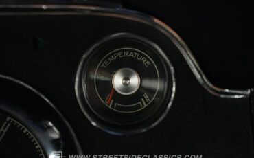 Ford-Mustang-1967-Candy-Apple-Green-Black-44