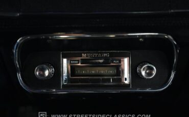 Ford-Mustang-1967-Candy-Apple-Green-Black-46