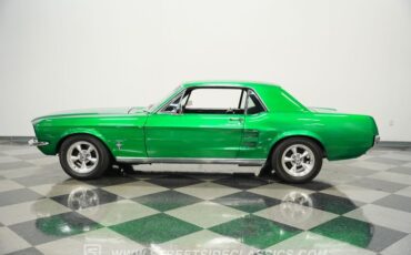Ford-Mustang-1967-Candy-Apple-Green-Black-6