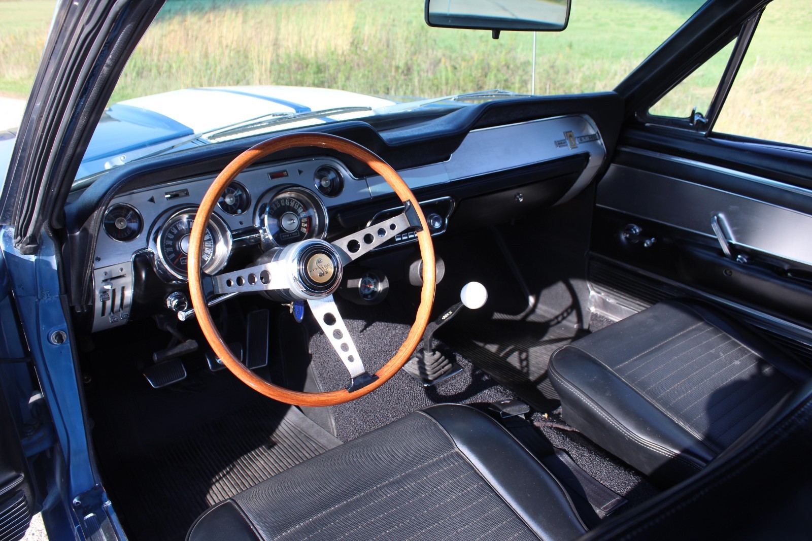 Ford-Mustang-1967-Fastback-15