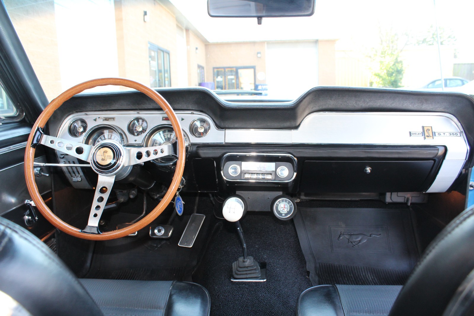 Ford-Mustang-1967-Fastback-16