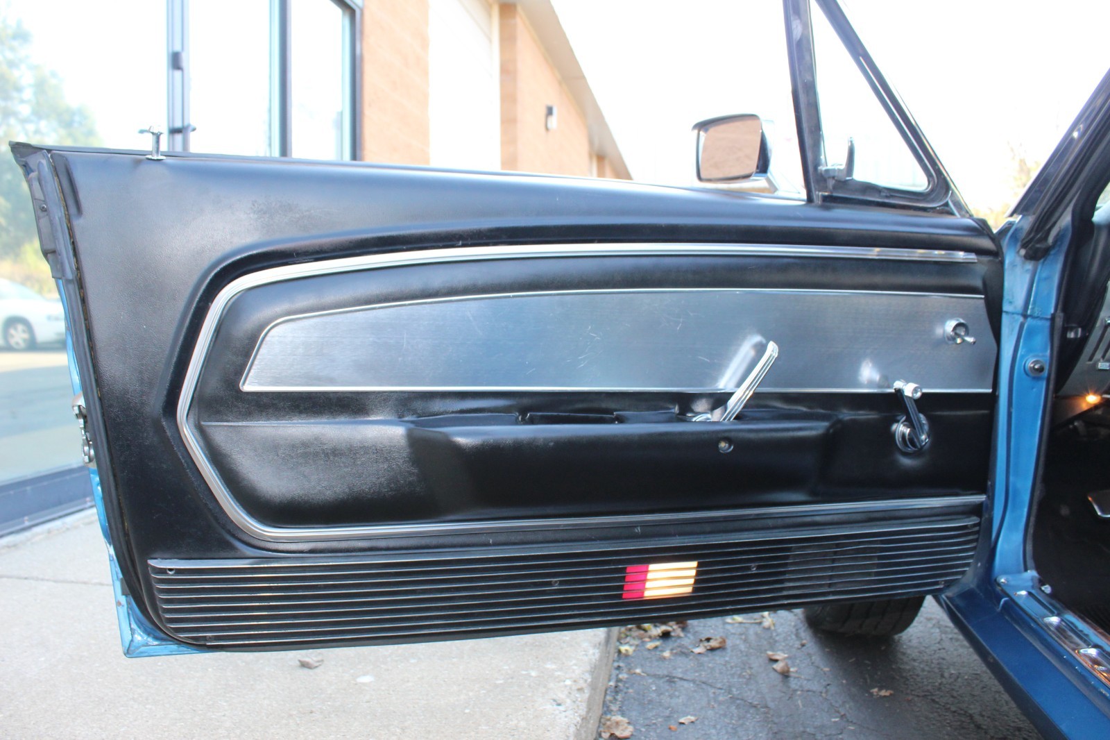 Ford-Mustang-1967-Fastback-19