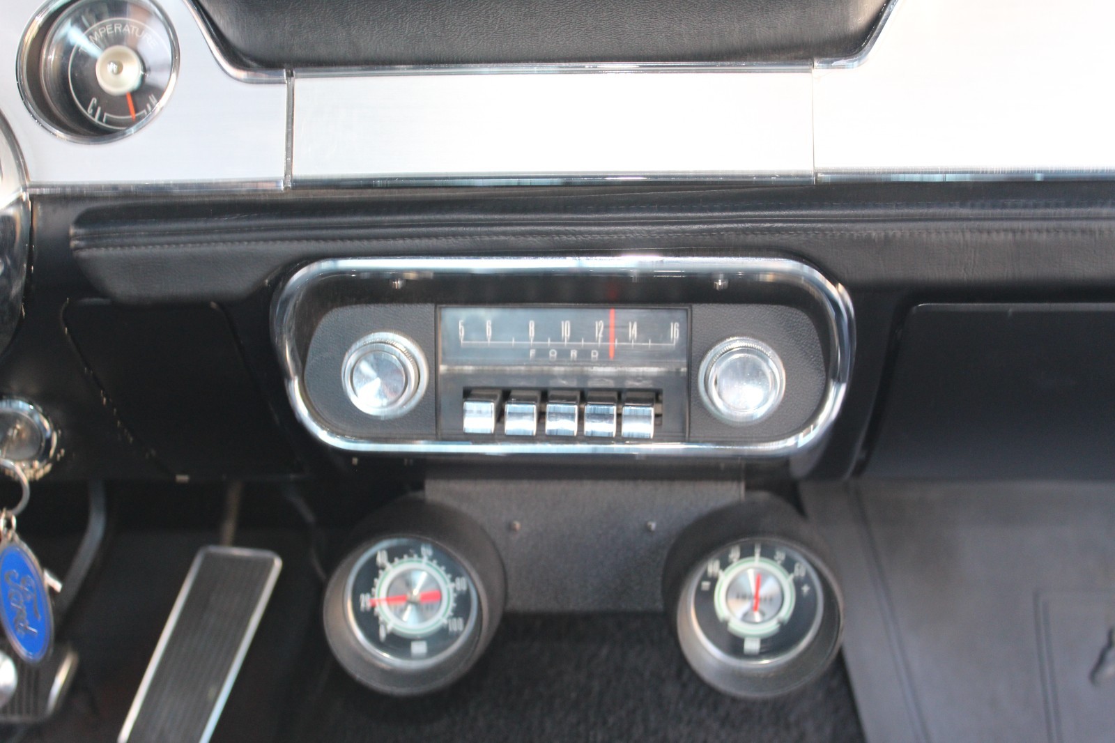 Ford-Mustang-1967-Fastback-20