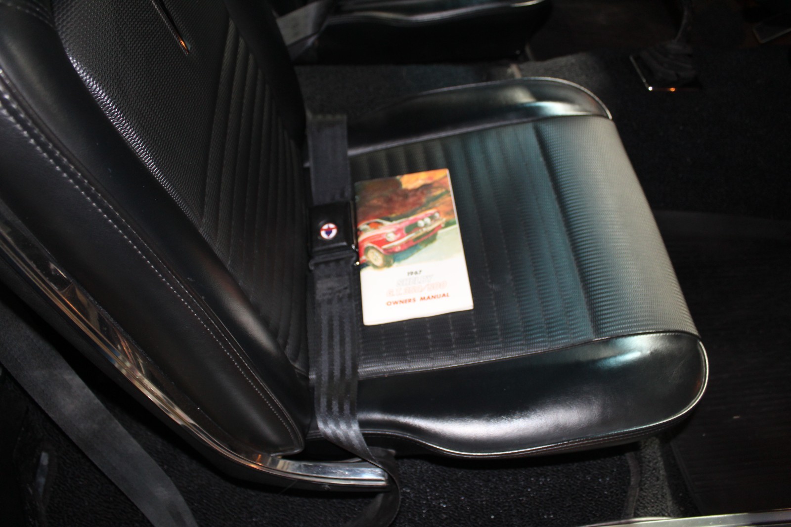 Ford-Mustang-1967-Fastback-21