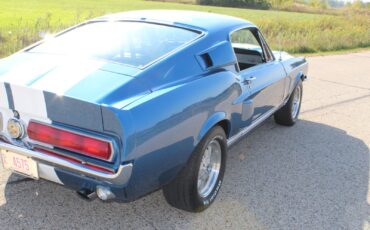 Ford-Mustang-1967-Fastback-8