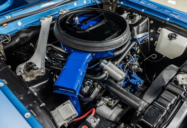 Ford-Mustang-1968-Acapulco-Blue-13