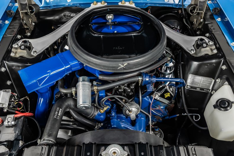 Ford-Mustang-1968-Acapulco-Blue-14