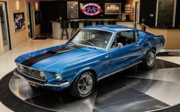 Ford-Mustang-1968-Acapulco-Blue-4