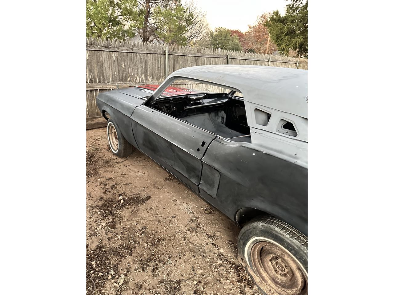 Ford-Mustang-1968-Black-NA-12