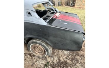 Ford-Mustang-1968-Black-NA-13