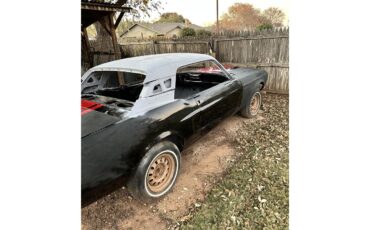 Ford-Mustang-1968-Black-NA-31