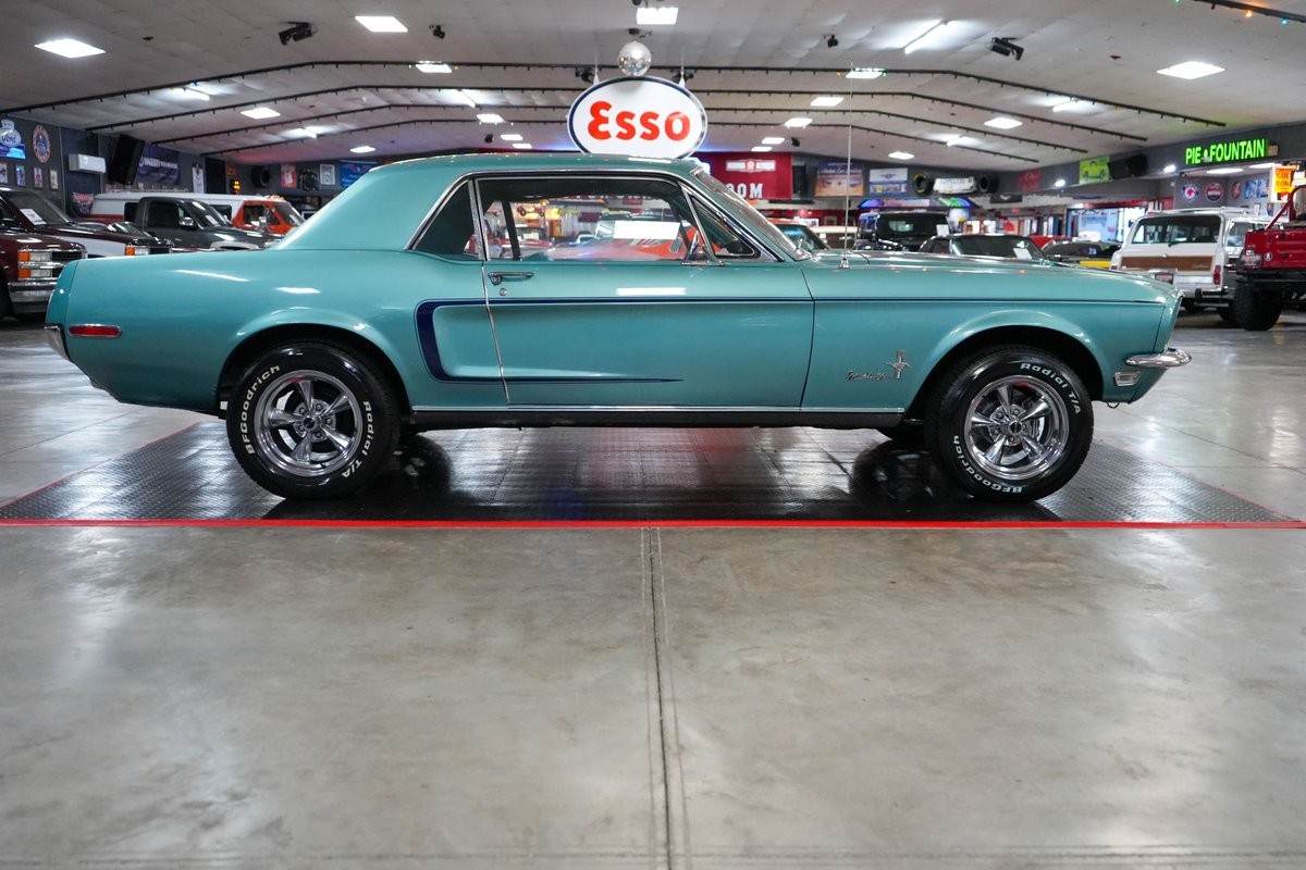 Ford-Mustang-1968-Coupe-26