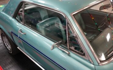 Ford-Mustang-1968-Coupe-37