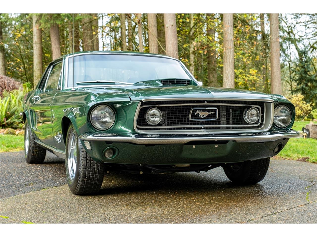 Ford-Mustang-1968-Green-Black-1