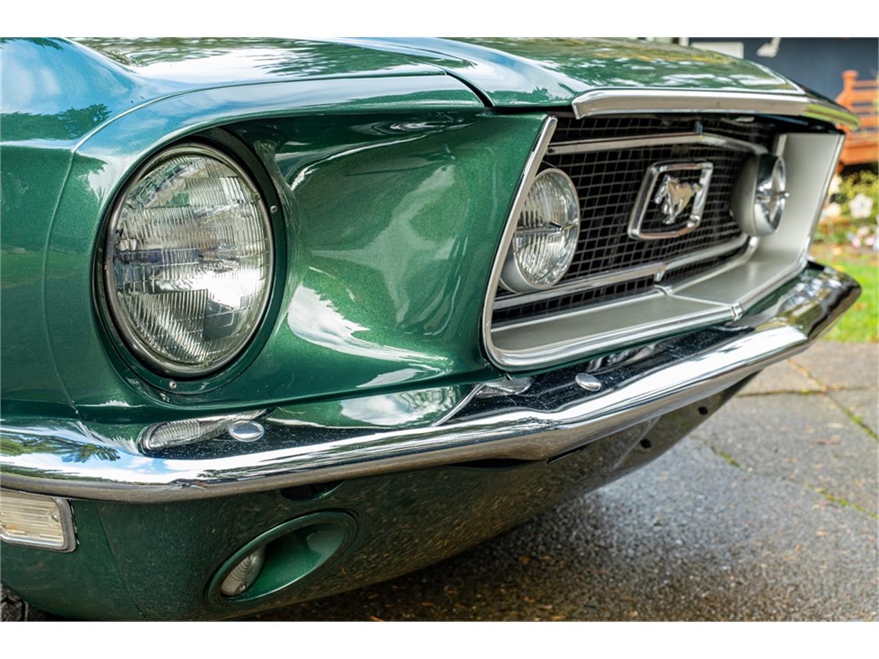 Ford-Mustang-1968-Green-Black-14