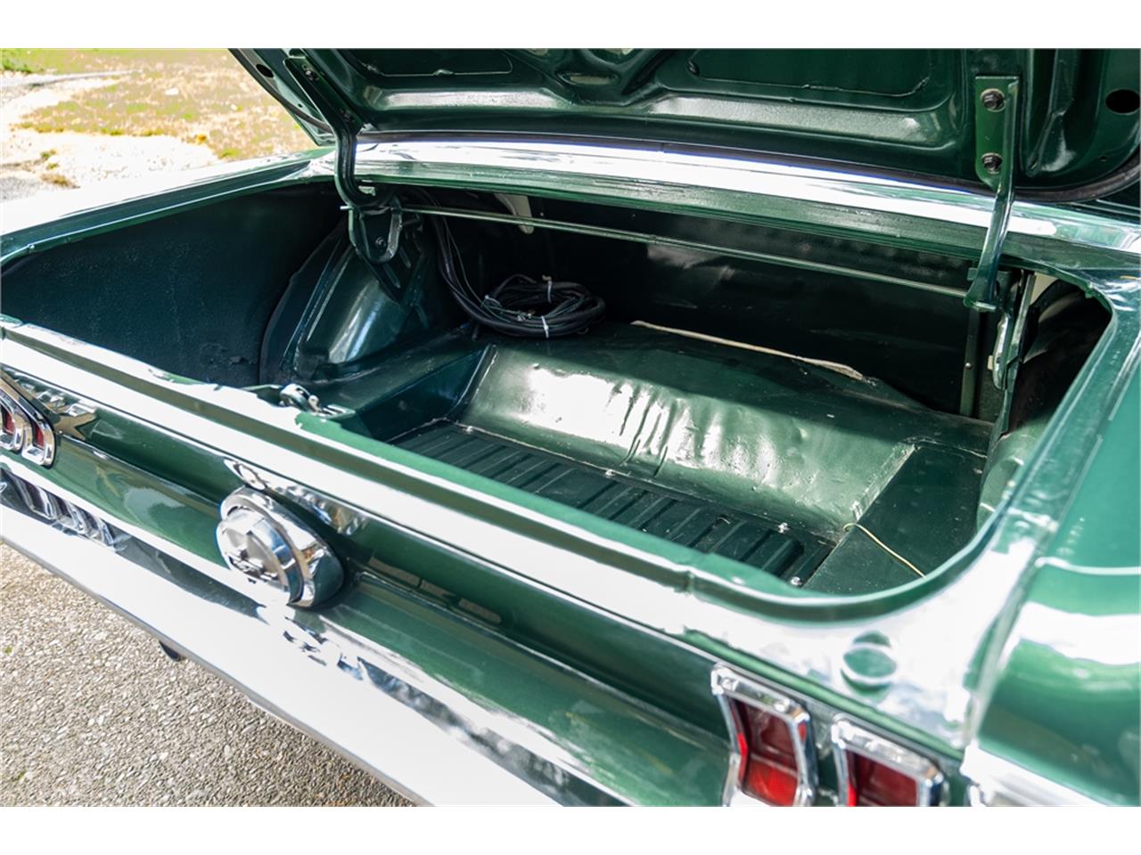 Ford-Mustang-1968-Green-Black-19