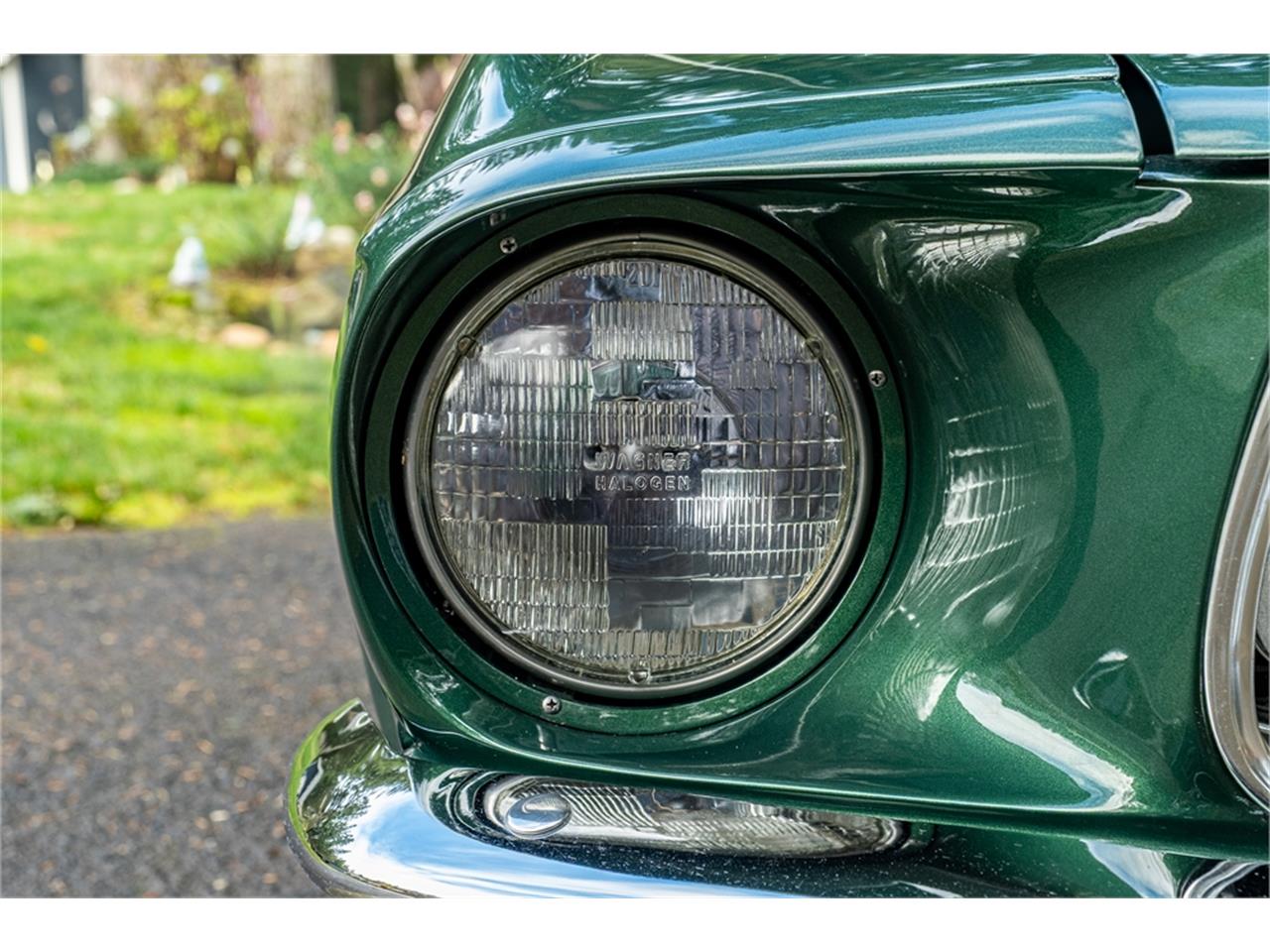 Ford-Mustang-1968-Green-Black-29