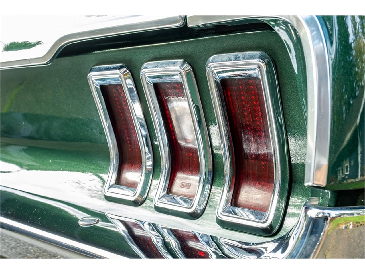 Ford-Mustang-1968-Green-Black-37